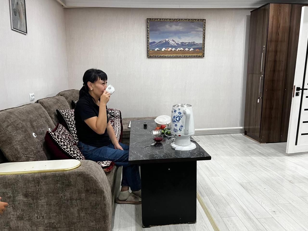 Bulak Hotel Karakol Buitenkant foto